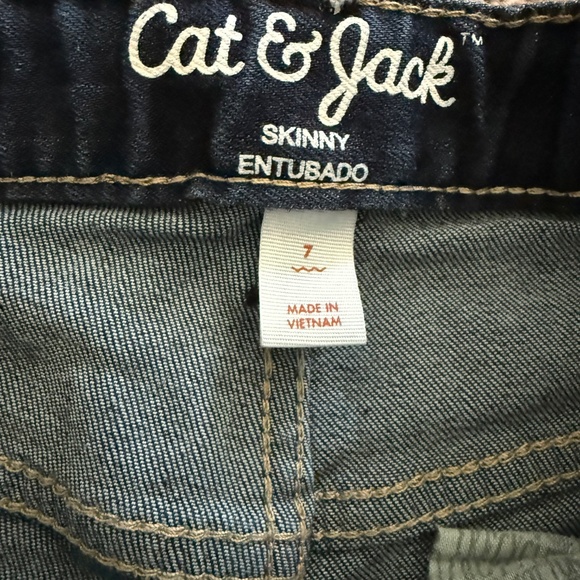 Girls jeans - EUC - Picture 3 of 3